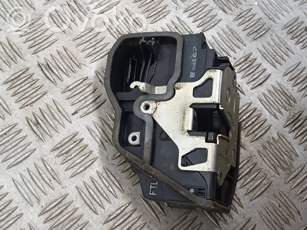 BMW 5 E60 E61 Front door lock 