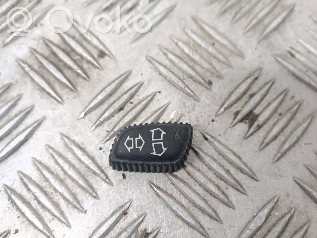 Seat control switch   1379368