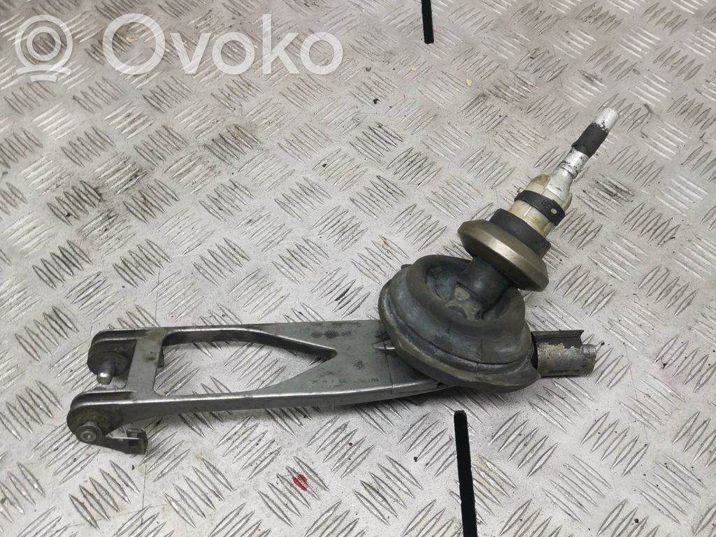 Gear shifter/selector   7566100,C22769