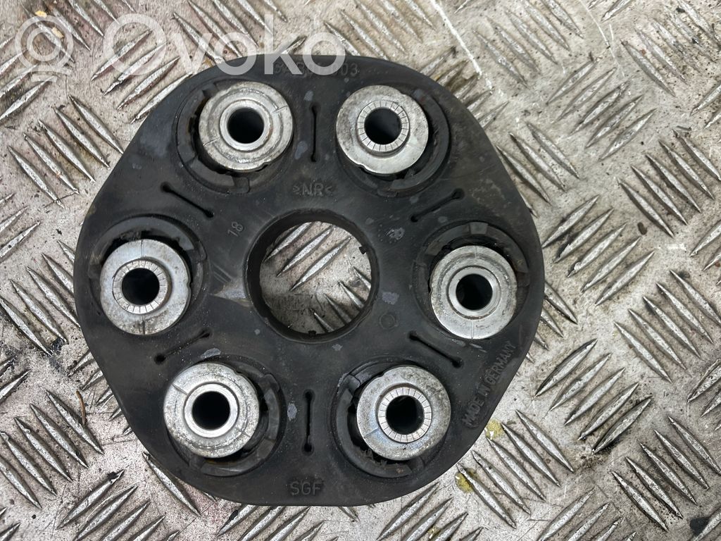 BMW 5 E60 E61 Junta/acoplamiento del eje propulsor trasero 