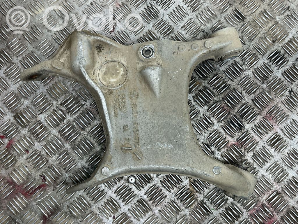 Querlenker Achsschenkel hinten   6758715
