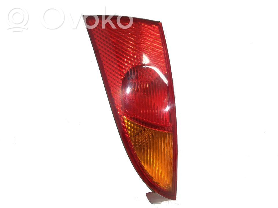 Ford Focus Luz trasera/de freno 
