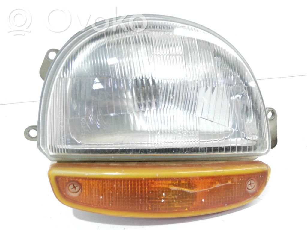 Renault Twingo I Headlight/headlamp 