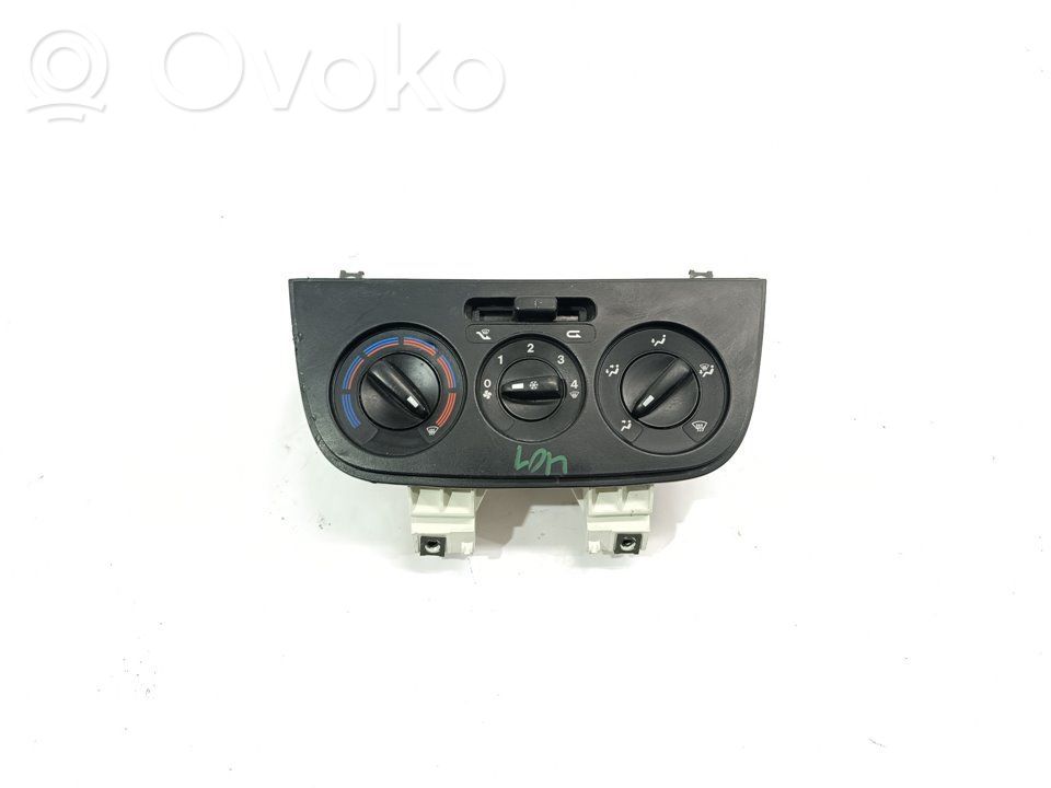 Peugeot Bipper Climate control unit 