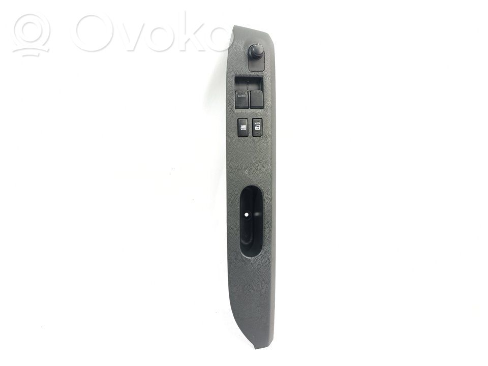 Suzuki Splash Electric window control switch 