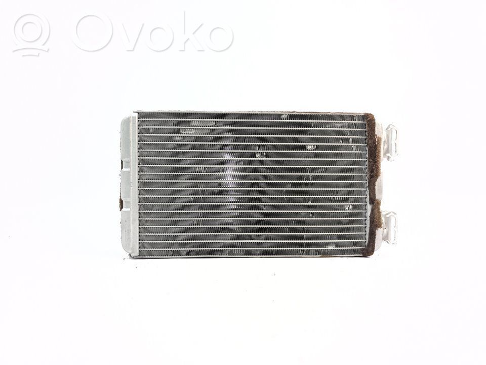 Nissan Interstar Pečiuko radiatorius 