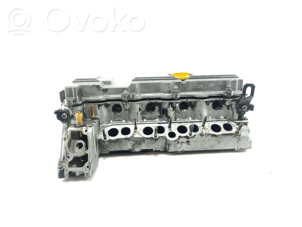 Engine head   9128018