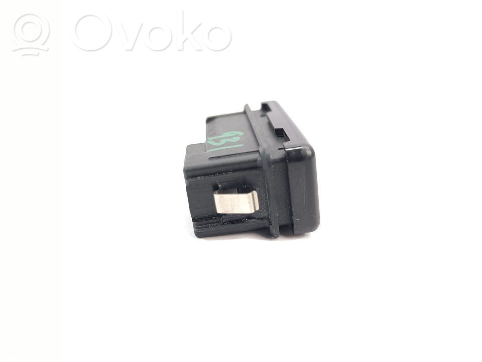 Other switches/knobs/shifts   EC5035
