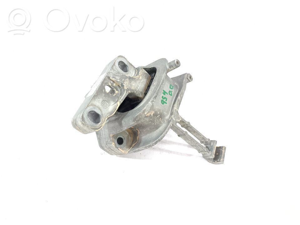 Engine mount bracket   2Q0199262BM
