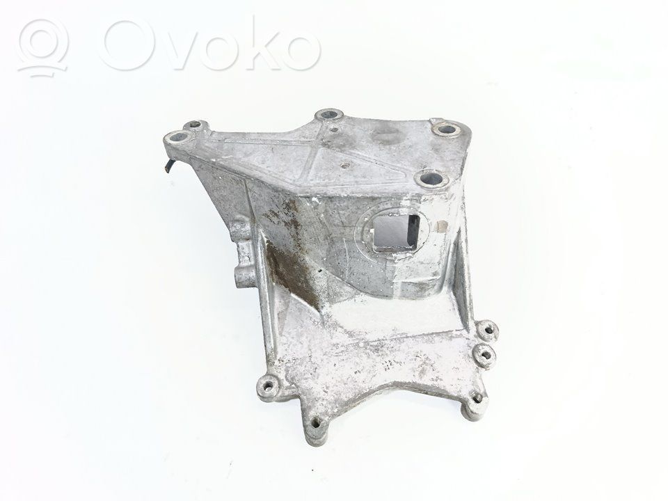 Opel Corsa C Engine mount bracket 
