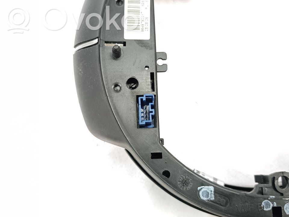 Multifunctional control switch/knob   96497903XT