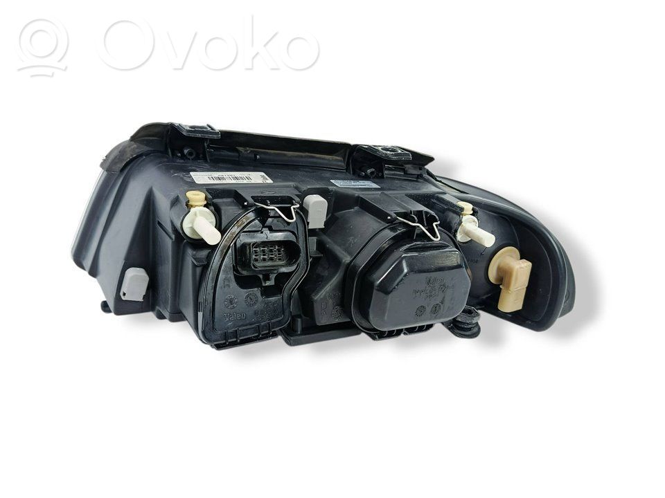 Audi A4 S4 B5 8D Headlight/headlamp 