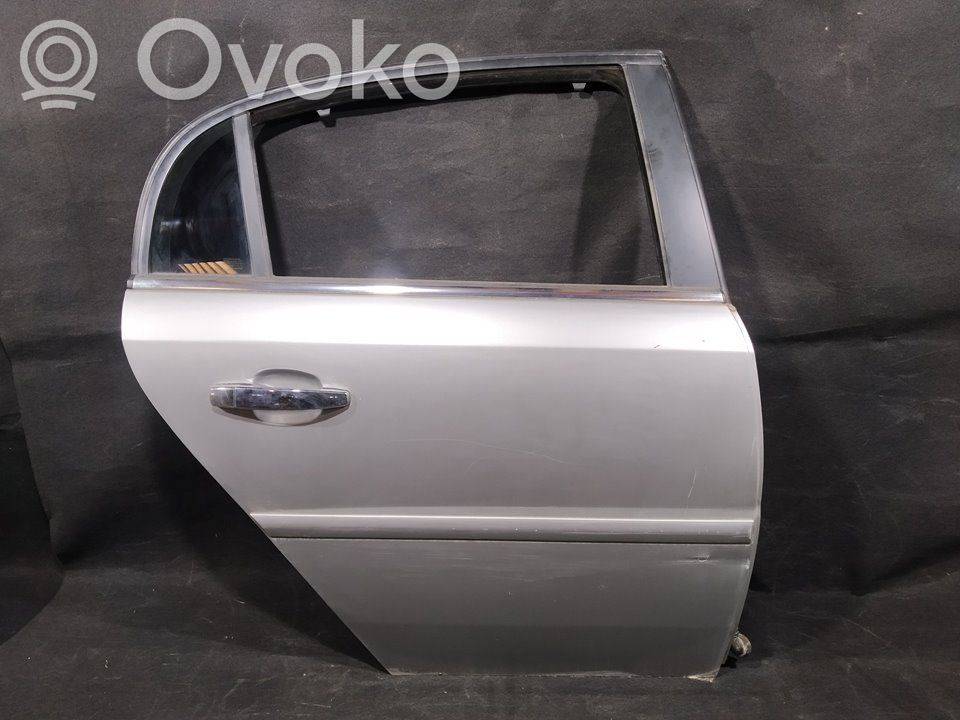 Puerta trasera   124607