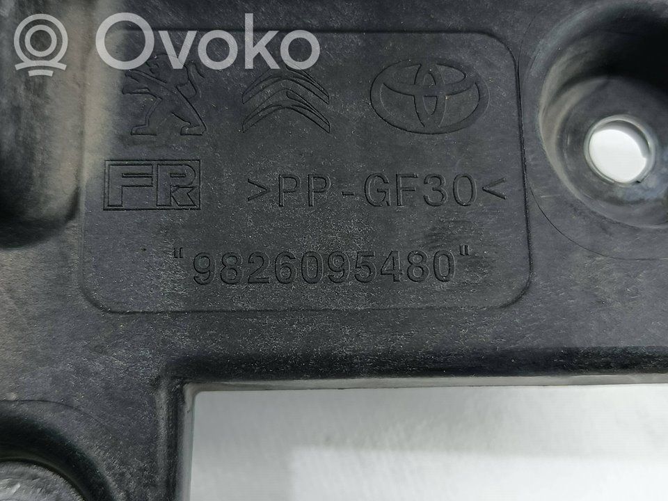 Peugeot Expert Headlight/headlamp mounting bracket 