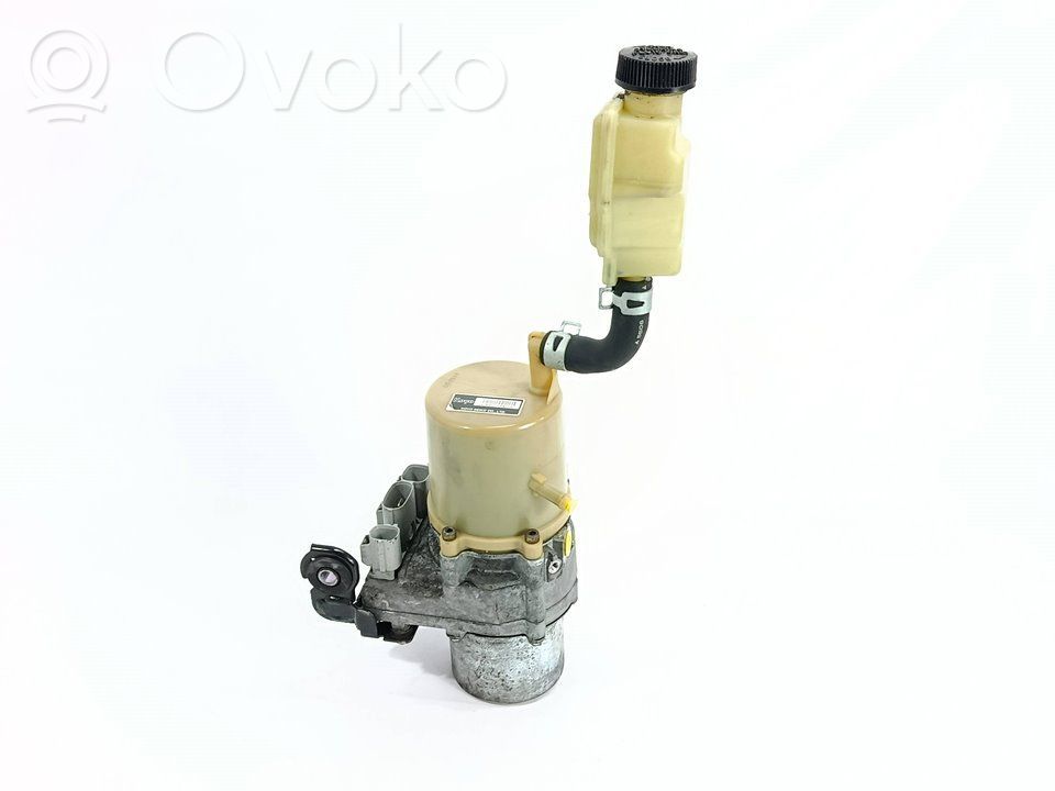 Ohjaustehostimen pumppu   C23832600B