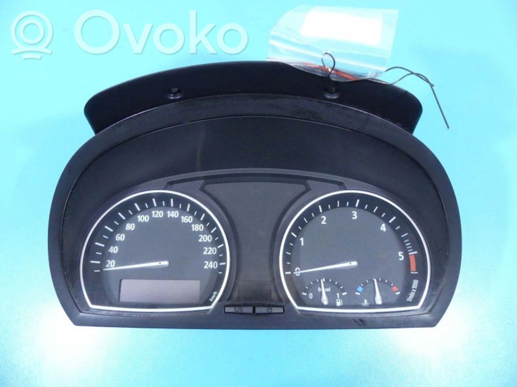 BMW X3 E83 Speedometer (instrument cluster) 