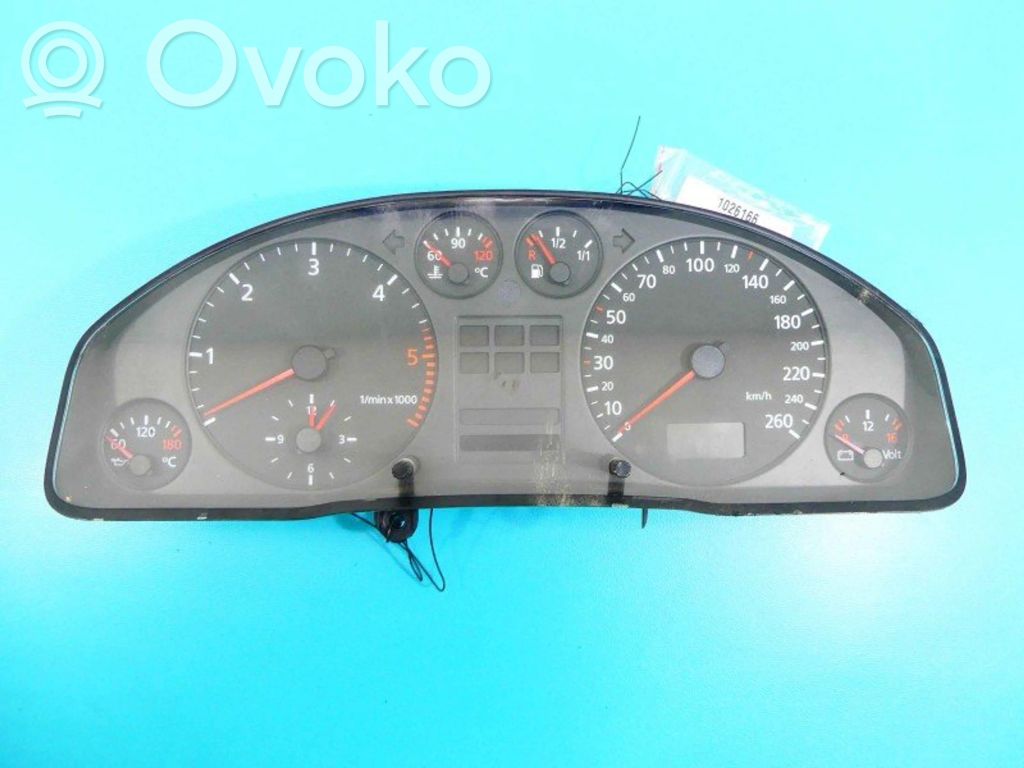 Audi A6 S6 C5 4B Speedometer (instrument cluster) 