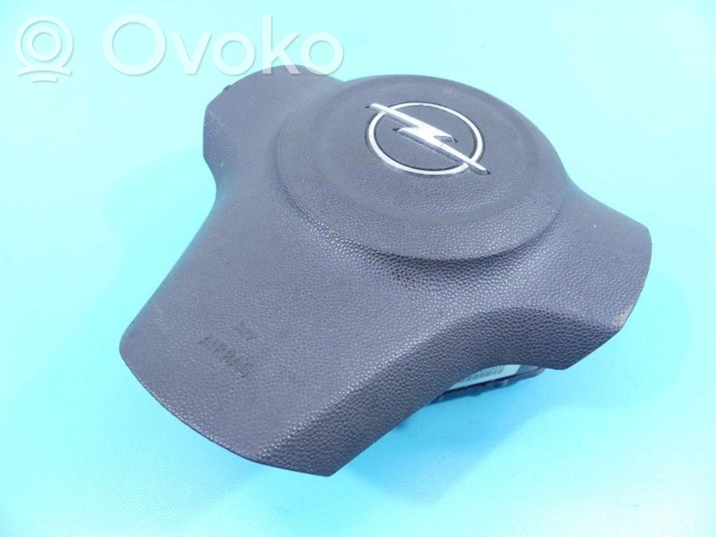 Opel Corsa D Vairo oro pagalvė 