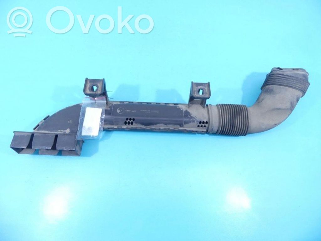 Mazda 3 II Furtun/conductă intercooler 