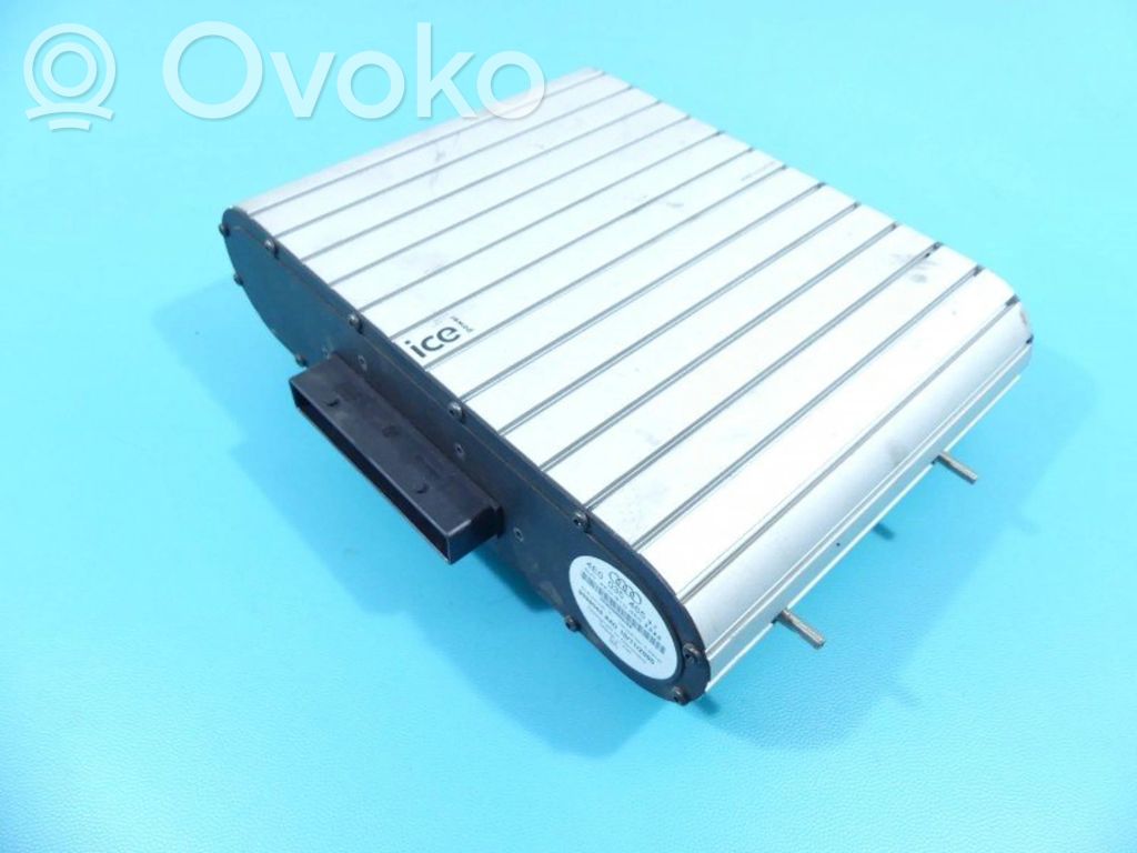 Audi A8 S8 D3 4E Garso stiprintuvas 