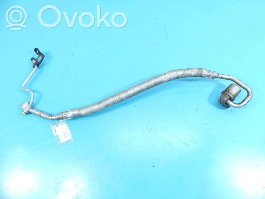 BMW X3 E83 Ilmastointilaitteen putki (A/C) 