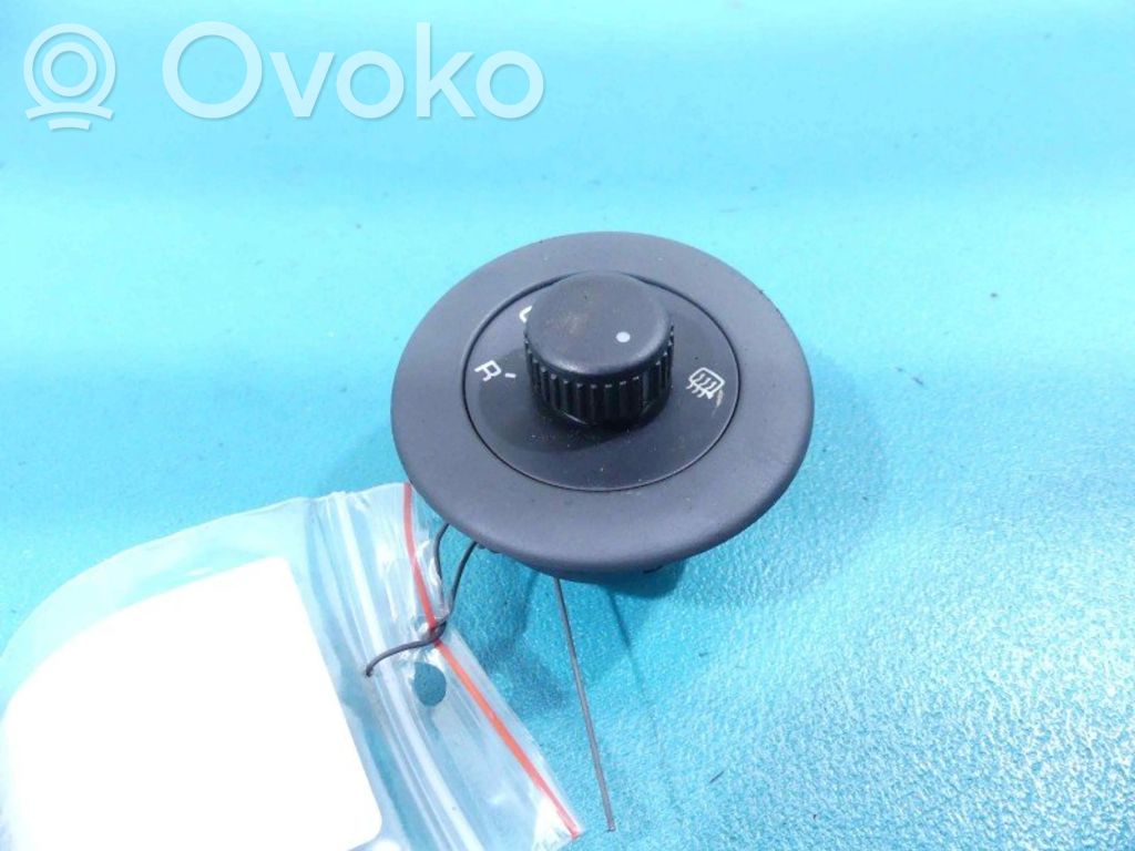 Volkswagen Scirocco Electric window control switch 