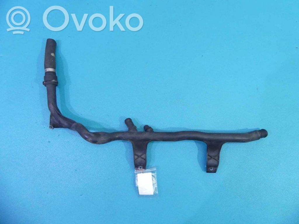 BMW 1 E81 E87 Engine coolant pipe/hose 