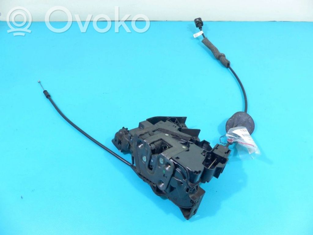 Renault Talisman Front door lock 