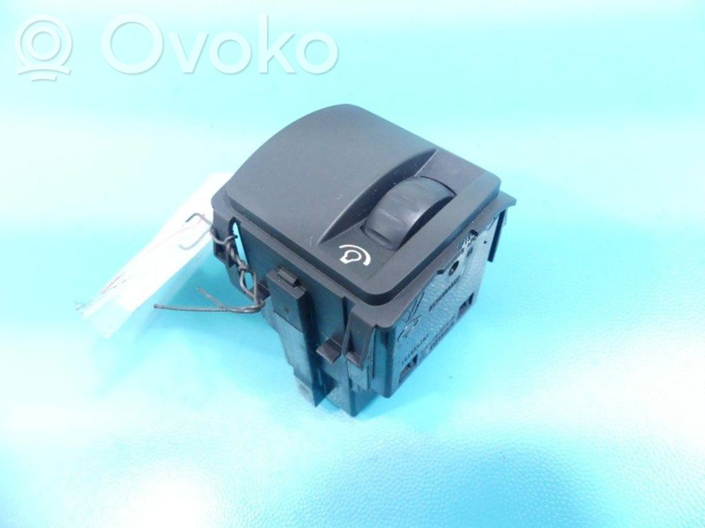 Renault Latitude (L70) Interruptor de control del asiento 