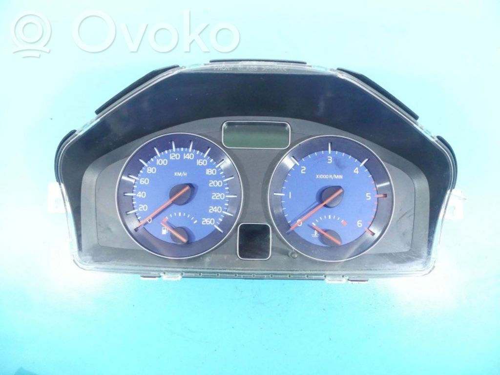 Volvo V50 Speedometer (instrument cluster) 