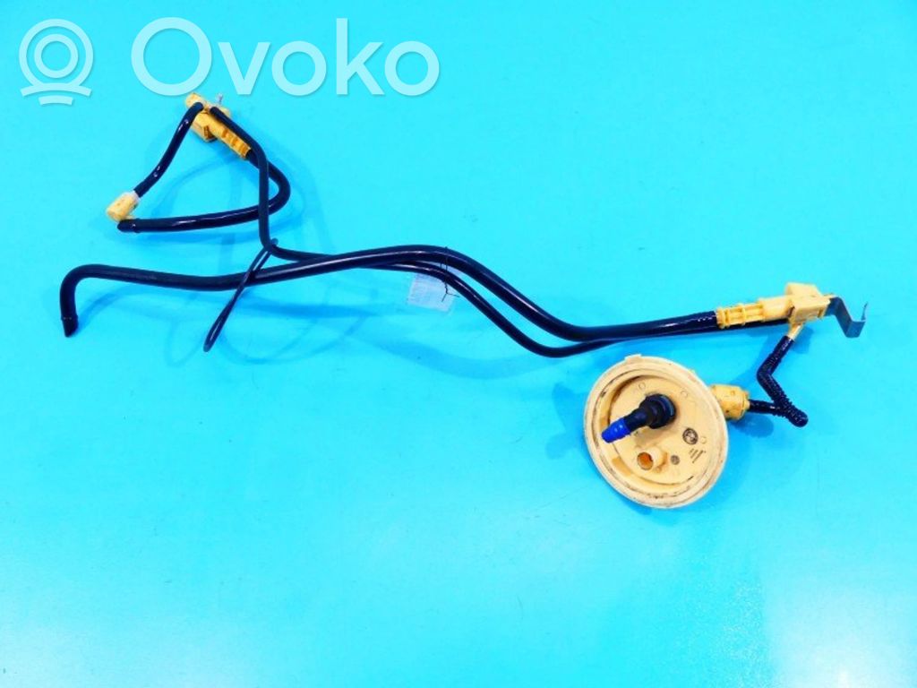 BMW X3 E83 Sensore di livello del carburante 