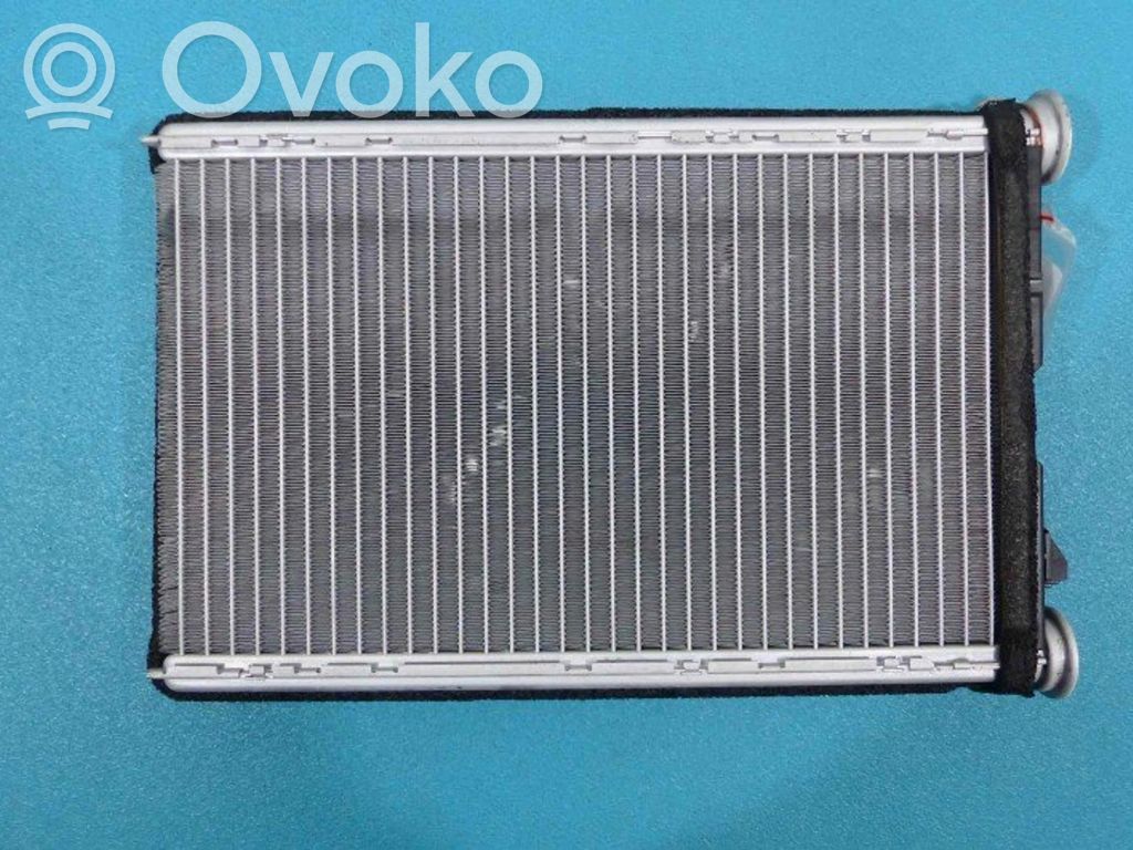 BMW 1 E81 E87 Salono oro mazgo komplektas 