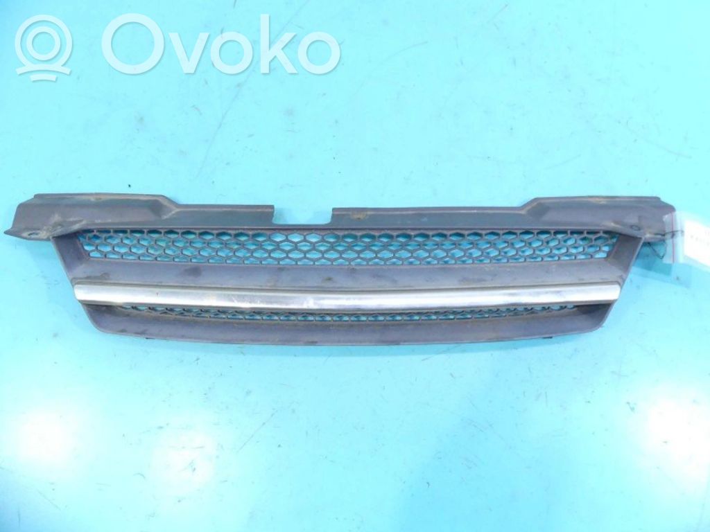 Chevrolet Aveo Front bumper upper radiator grill 