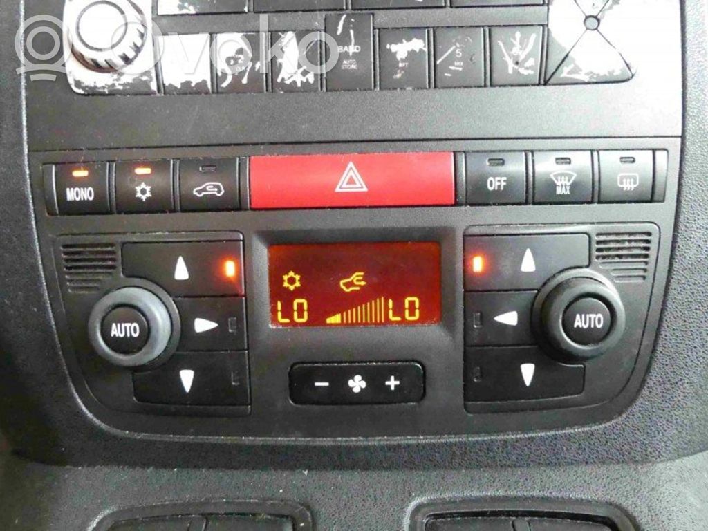 Fiat Idea Moldura del climatizador/control de calefacción 