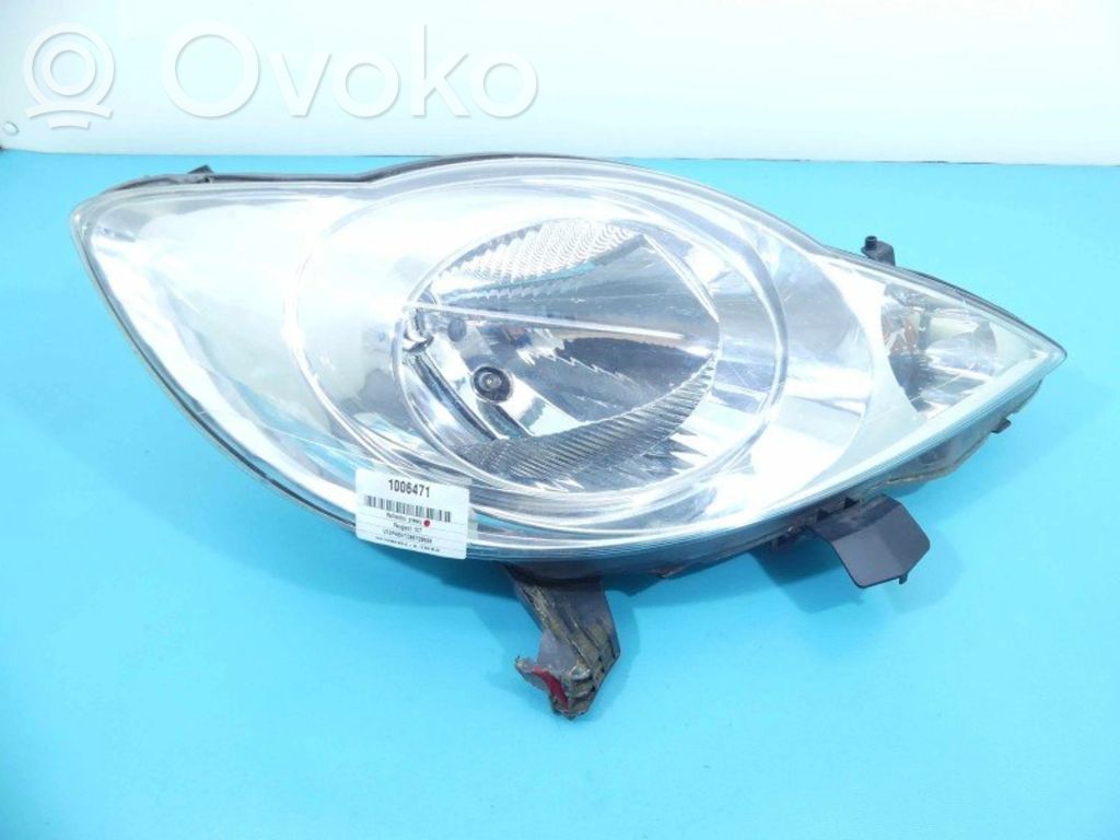 Peugeot 107 Lampa przednia 