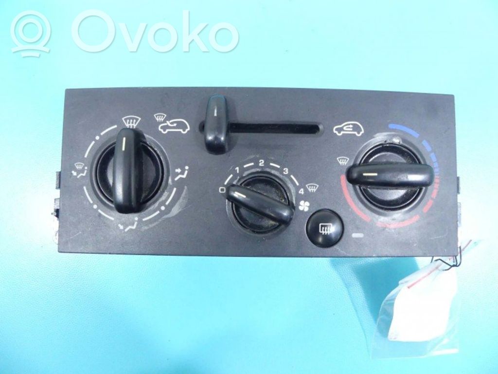 Console centrale, commande chauffage/clim   69910001,IMPRK1162533