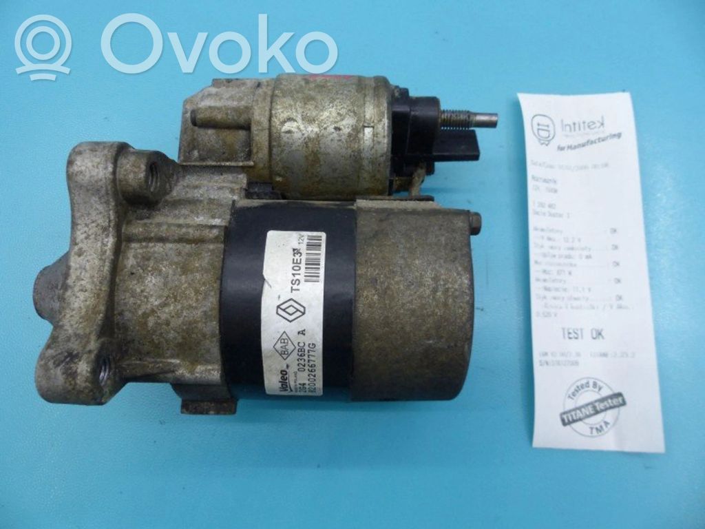Dacia Duster Starter motor 