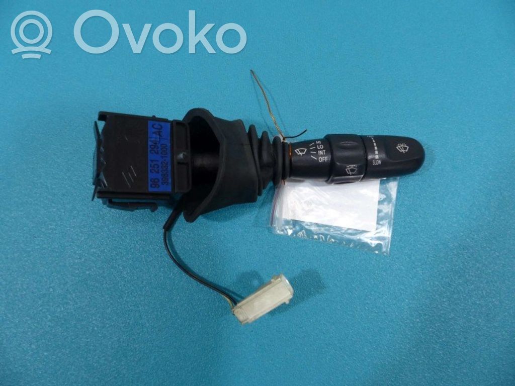 Daewoo Nubira Interruttore di controllo del sedile 