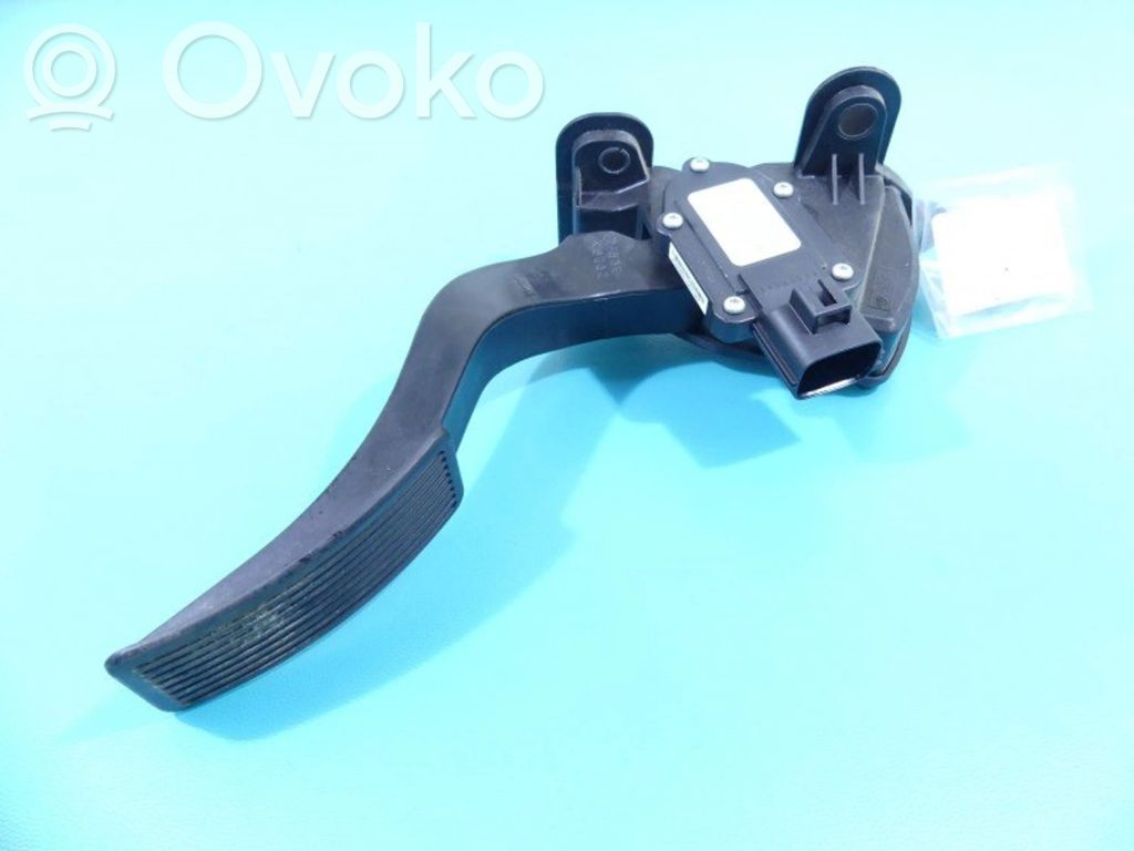 Mazda CX-9 Accelerator throttle pedal 