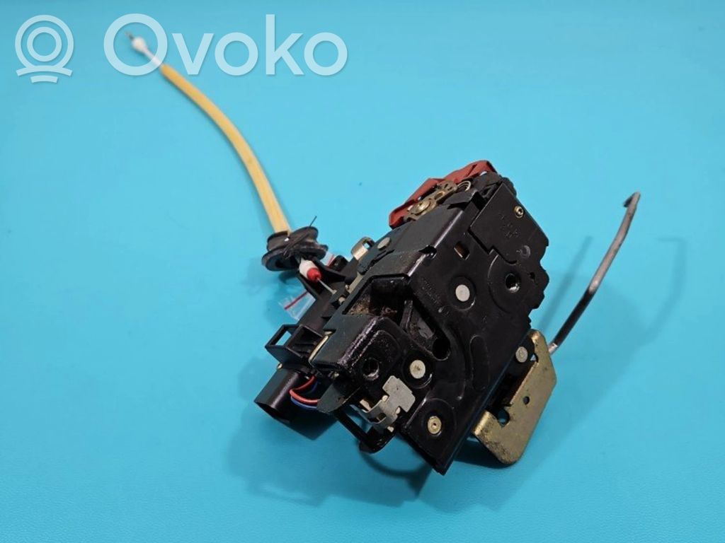 Etuoven lukko   8Z1837016C,IMPRK1365269