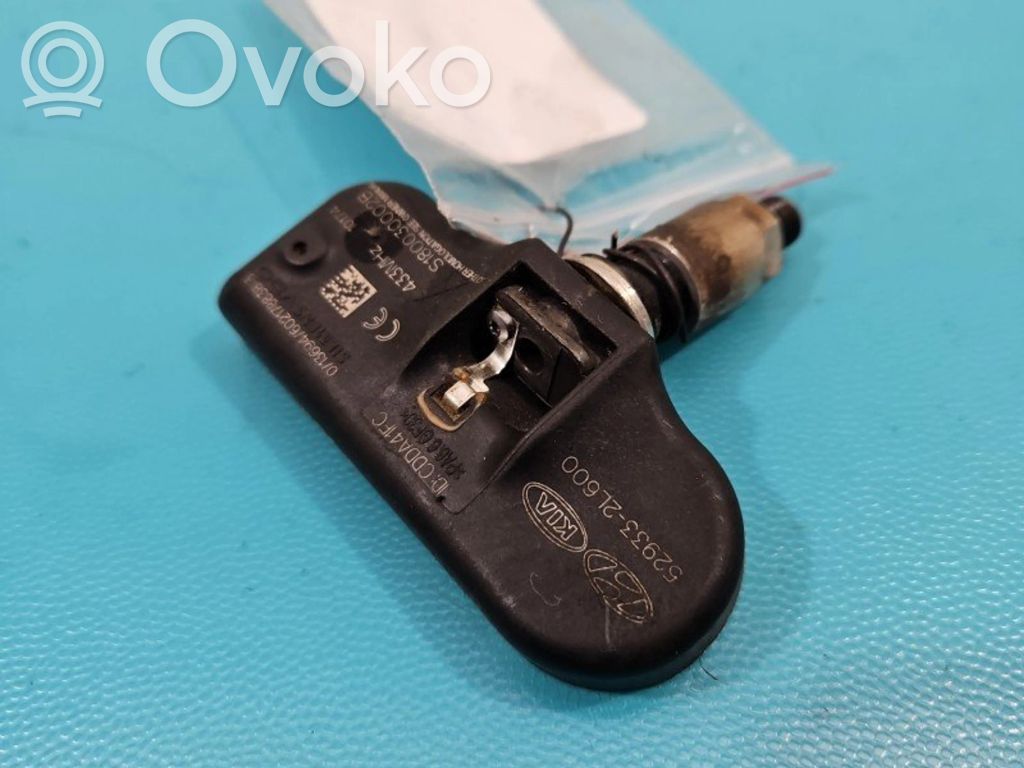 Hyundai i30 Tire pressure sensor 