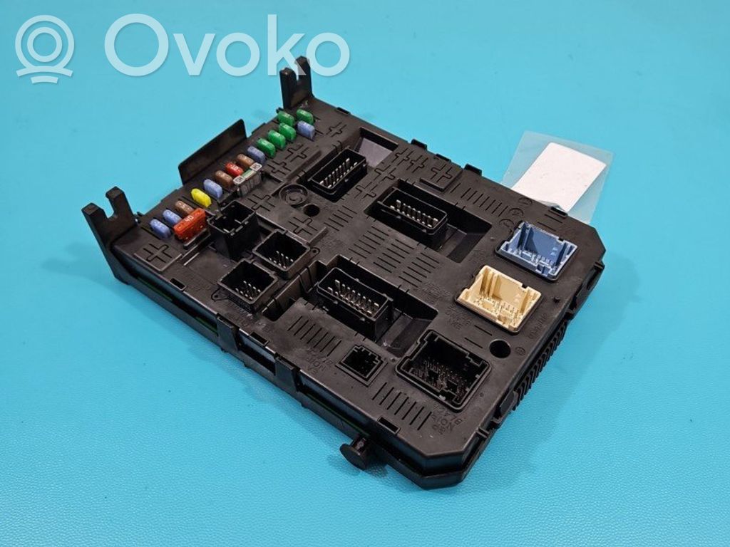 Peugeot 307 Central body control module 