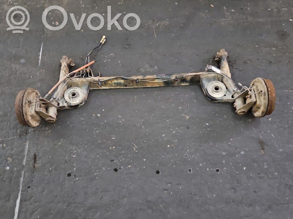 Renault Clio II Grinda punții spate 