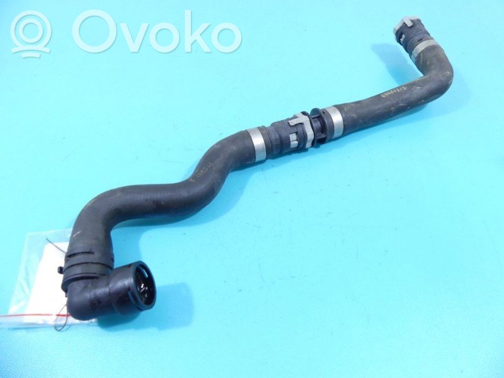 Volvo V40 Conductă/furtun lichid de răcire motor 