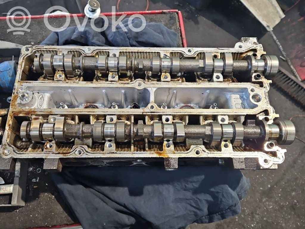 Ford Focus Engine head 
