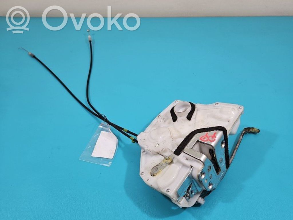 Opel Agila B Front door lock 