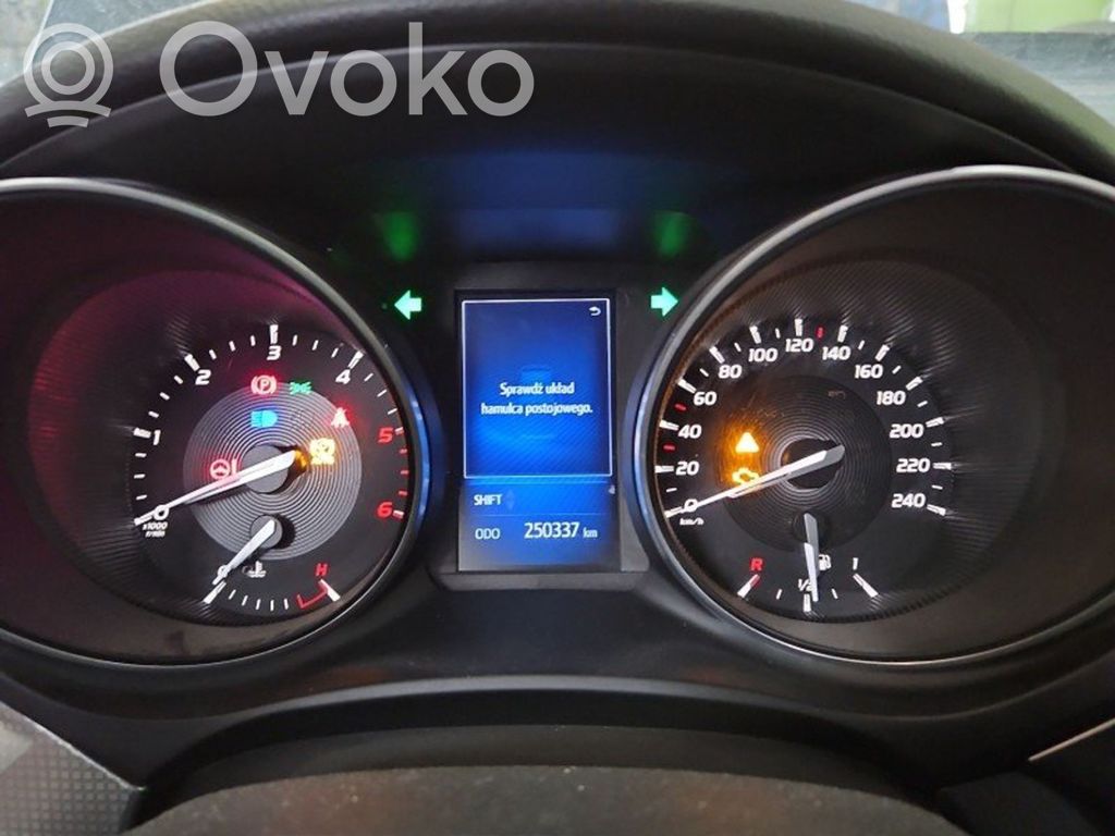 Toyota Avensis T270 Vitezometru (grup de instrumente) 