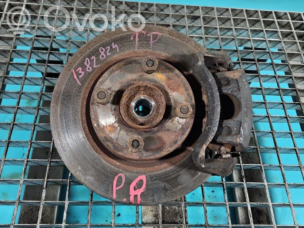 Nissan Tiida C11 Fuso a snodo con mozzo ruota anteriore 