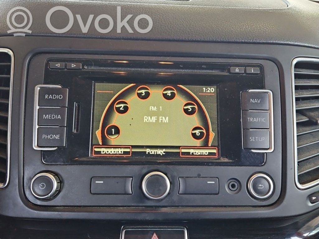 Seat Alhambra (Mk2) Radio/CD/DVD/GPS head unit 