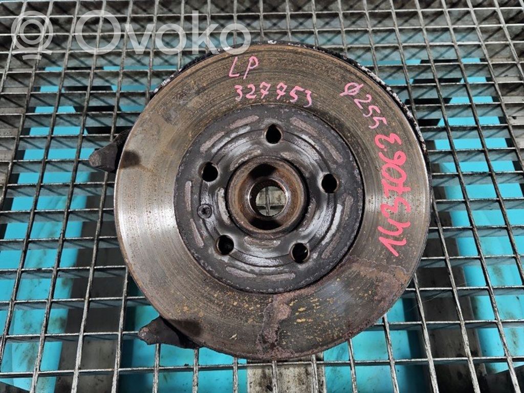 Skoda Fabia Mk3 (NJ) Fuso a snodo con mozzo ruota anteriore 